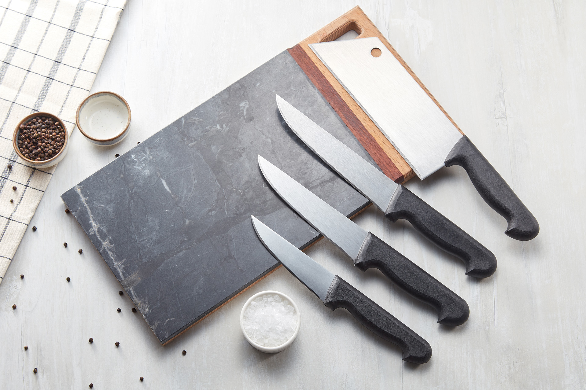 Variation Of Kitchen Knives